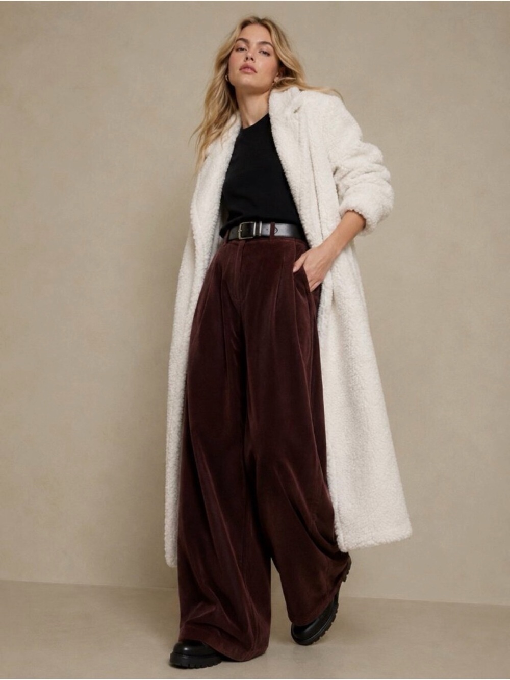 Banana Republic Wide-Leg Corduroy Pants in Deep Wine
